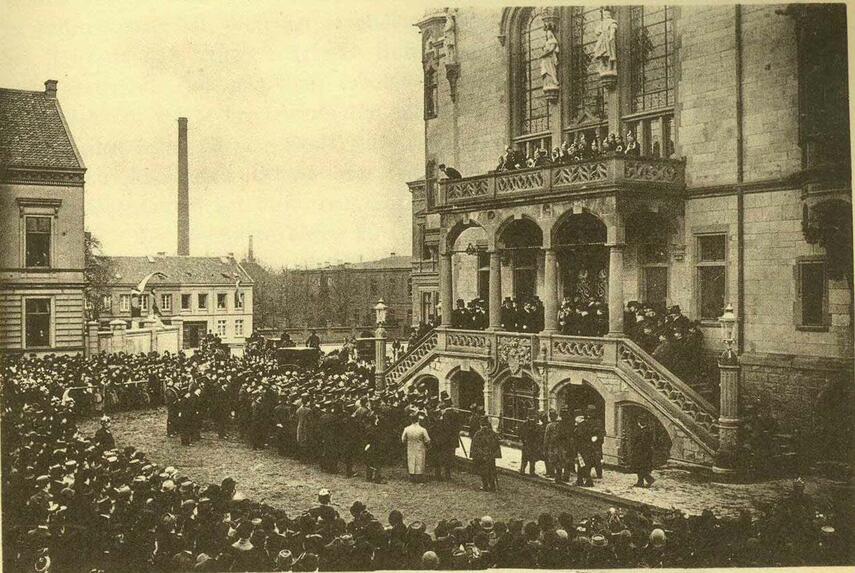 Rheydter Rathaus vor 125 Jahren eingeweiht